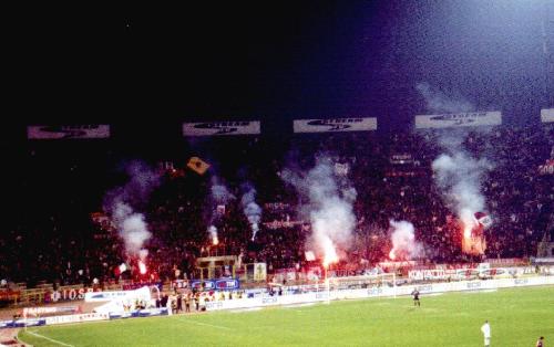 Stadion Renato Dall'Ara - Bologna-Fans feiern den Ausgleich