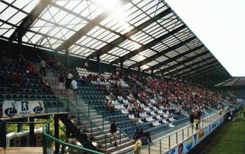 Štadión FC Petržalka - neue Längsseite