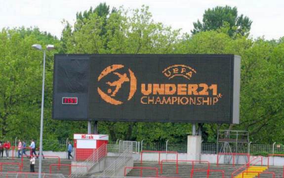 Niederrheinstadion Oberhausen - So heißt das Turnier